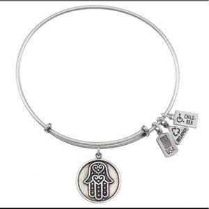 Wind & Fire Jewelry - Wind & Fire Jewelry - Hamsa Charm Bangle Bracelet Wind & Fire Jewelry - Wind & Fire Jewelry - Hamsa Charm Bangle Bracelet
